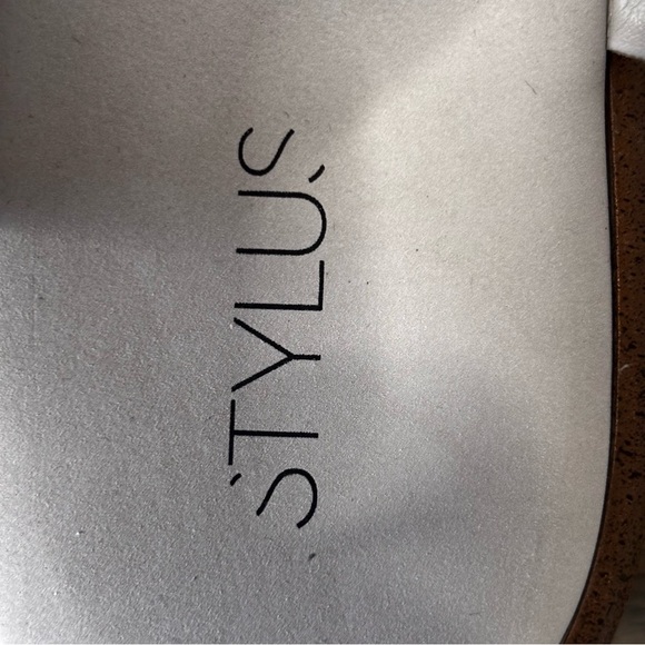 Stylus | Beige Platform Sandals | Padded Straps | Size 10 - Picture 8 of 8